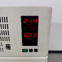 LiCONiC Instruments Incubator image 2